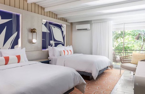 Islamorada Hotel | Guest Room, 2 Queens, Balcony, Free Parking & 3 Outdoor Pools