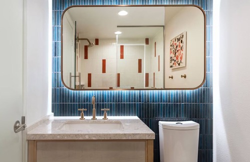 Islamorada Hotel | Guest Room, 2 Queens, Balcony, Free Parking & 3 Outdoor Pools