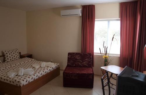 Shabla House | Budget-Friendly Family Rooms at Guest Rooms Kamberovi