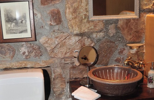 Kalambaka Apartment | Cozy Guest Stone House in Aidona with Breakfast Included