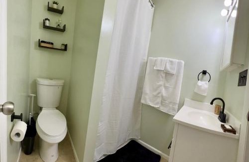 Gainesville House | Guest Studio