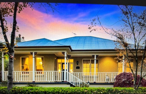 Sydney House | Guest Suite in Rouse Hill