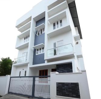 Kochi Hotel | Budget-Friendly Stay at Guest West Inn - Child Friendly