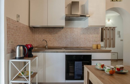 Castellammare Apartment | GuestHost - Don Pippo Flat near Teatro Massimo