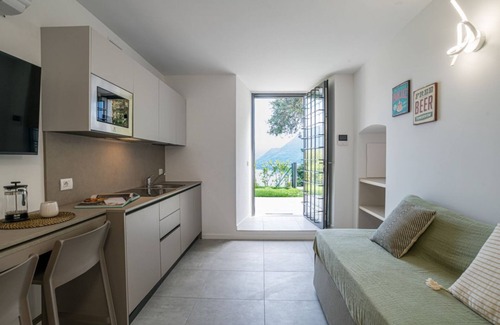 Como Apartment | GuestHost - Lake View Apartment Villa Maderni Como