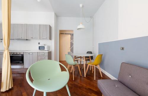 Cagnola Apartment | Budget-Friendly Sempione Modern Flat - Family Welcoming Stay