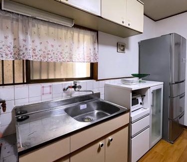 Nara House | Comfortable Stay at Guesthouse法華寺Yoshikawa with Hot Tub