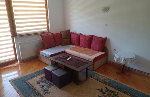 Sarajevo House | Comfortable Stay at Guesthouse Behar with Breakfast Included