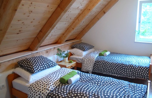 Mukinje House | Highly Rated Guesthouse Bor with Family-Friendly Amenities