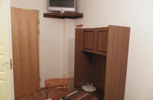 Poltsamaa House | Cozy Guesthouse Carl Schmidt with Pet-Friendly Amenities