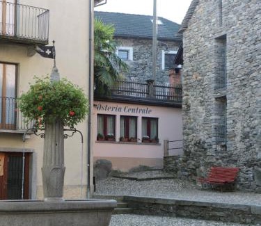 Intragna House | Discover Guesthouse "Castello del Nucleo" - Rated 9.5/10
