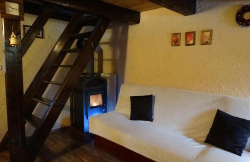 Pavlova Ves House | Guesthouse Eden: Rated 9.6/10 with Pool & Hot Tub Bliss