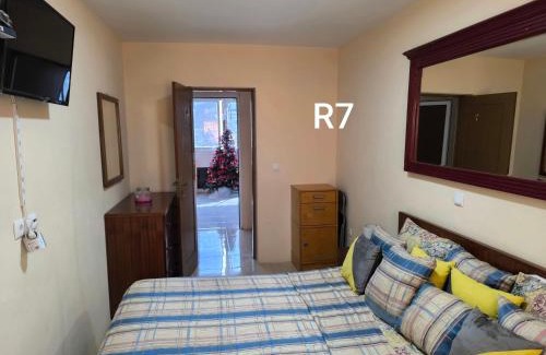 Mindelo House | Budget-Friendly Guesthouse Emaly with Family Amenities