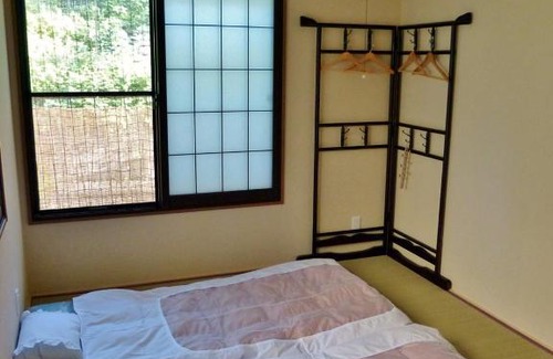 Sannenzaka Ninenzaka House | Top-Rated Guesthouse Engawa: Unbeatable Comfort Awaits