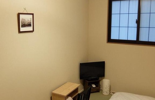 Sannenzaka Ninenzaka House | Top-Rated Guesthouse Engawa: Unbeatable Comfort Awaits