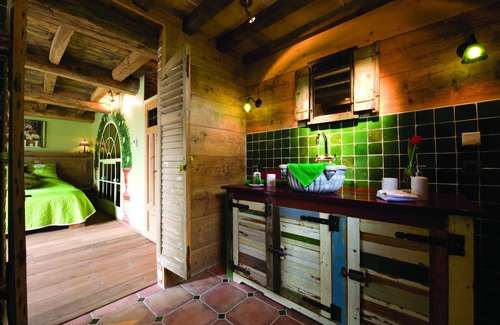 Schoondijke Hotel | Experience Ensenada Guesthouse: Family-Friendly Oasis with Pool