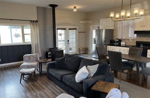 Three Forks Other | Top-Rated Farm Stay Guesthouse Near the Madison River