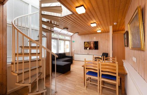 Downtown House | Discover Guesthouse Galtafell: Child-Friendly Retreat