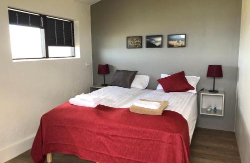 Reykjarholl Bed & Breakfast | Guesthouse Gimbur: Top-Rated Stay with Pool & Hot Tub