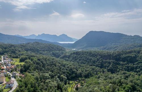 Comero Bed & Breakfast | Pet-Friendly Guesthouse Giulietta e Romeo with High Ratings