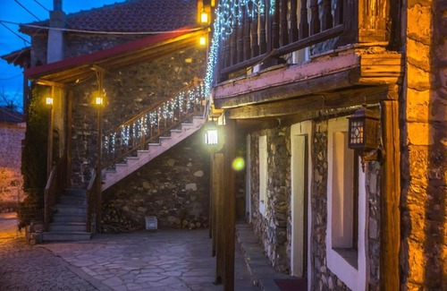 Aghios Athanasios Apartment | Cozy Guesthouse Tsegani with Breakfast and Hot Tub