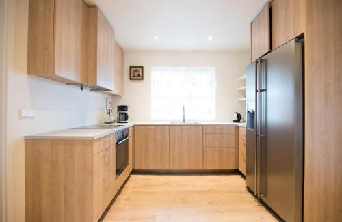 Grindavik House | Welcoming Guesthouse Grund: Child-Friendly Comfort Awaits