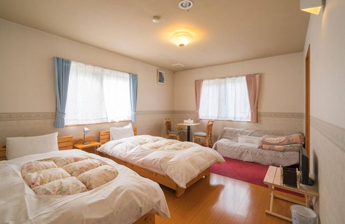 Matsumoto House | Cozy Guesthouse Hoshizora no Akari with Hot Tub & Breakfast