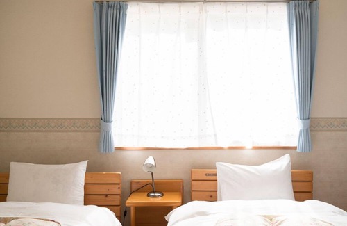 Matsumoto House | Cozy Guesthouse Hoshizora no Akari with Hot Tub & Breakfast