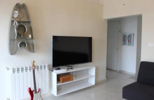 Kfardebian Villa | Guesthouse in a countryside