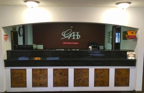 Dothan Hotel | Pet-Friendly GuestHouse Inn Dothan with Pool & Family Perks