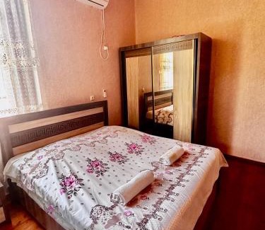 Salkhino House | Pet-Friendly Guesthouse Kamelia with Top Ratings of 9.4