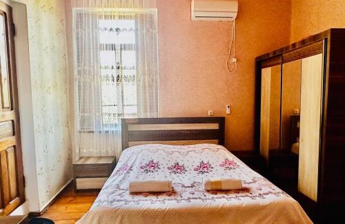Salkhino House | Pet-Friendly Guesthouse Kamelia with Top Ratings of 9.4