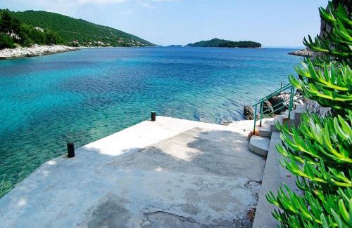 Blato Apartment | Pet-Friendly Guesthouse Karbuni: Rated 8.5/10 for Families