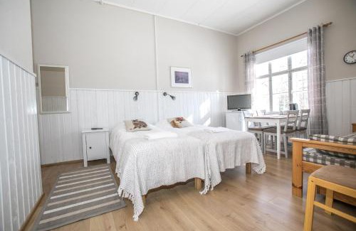 Ahmovaara House | Relaxing Retreat at Guesthouse Koli Freetime with Ocean Views