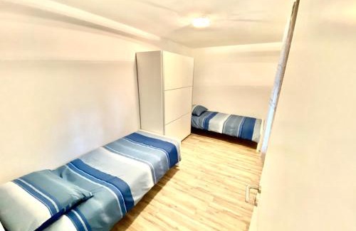 Brinje House | Guesthouse L&K: Family-Friendly Retreat with Pet Access