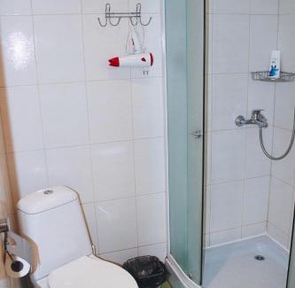 Voru Hotel | Cozy Guesthouse Mõisa Ait: Pet-Friendly with Breakfast