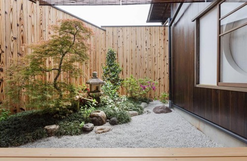 Kameoka Apartment | Comfortable Stay at Guesthouse Maishu with Hot Tub Access