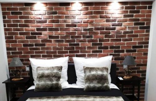 Karlovo House | Discover Guesthouse Maria: A 4-Star Retreat with Spa & Pets