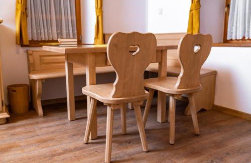 Okroglice House | Top-Rated Guesthouse Močivnik with Family-Friendly Amenities