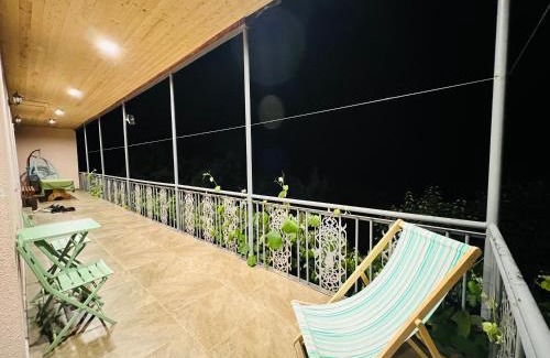 T'ba House | Pet-Friendly Guesthouse Mtkvari with Top-Rated Amenities