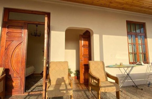 Sokhumi House | Top-Rated Guesthouse on Ardzinba 180 with Family-Friendly Amenities