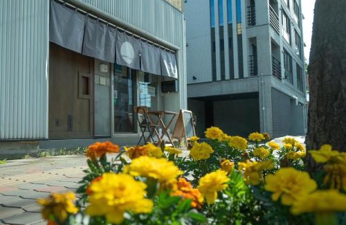 Toyohira House | Cozy Guesthouse OYADO SAPPORO with Breakfast Included
