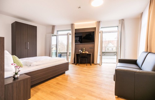 Speyer Hotel | Discover GuestHouse Speyer: Eco-Friendly & Family Ready