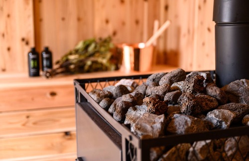 Hokuto Cottage | Private Sauna Retreat at Yamanashi Guesthouse