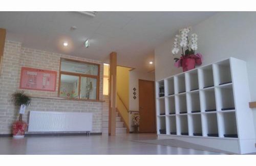 Yoichi House | Welcoming Guesthouse Yoichi: Accessible Comfort & Breakfast