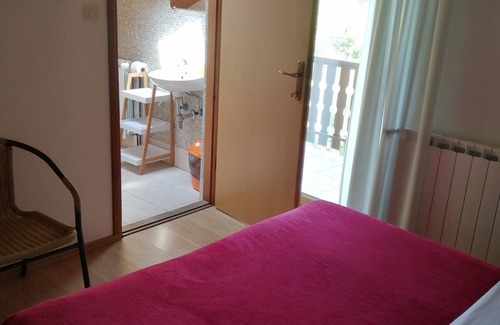Smoljanac House | Double Room with Terrace at Guesthouse Žafran - Rated 10/10