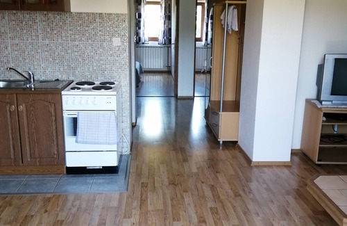 Smoljanac House | Cozy Guesthouse Žafran: Pet-Friendly with Breakfast Included