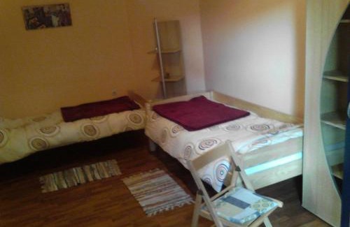 Aljmas House | Budget-Friendly Guesthouse Zeko with Breakfast & Kitchen