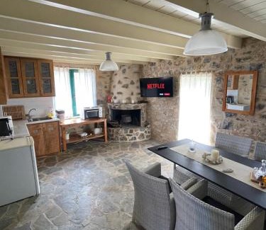 Monemvasia House | Discover Guesthouse Kamara: Pet-Friendly & Family Welcoming