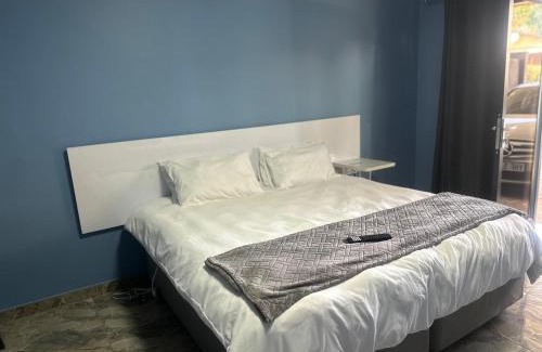 Ga-Segonyana House | GuestHouseTwentyFour